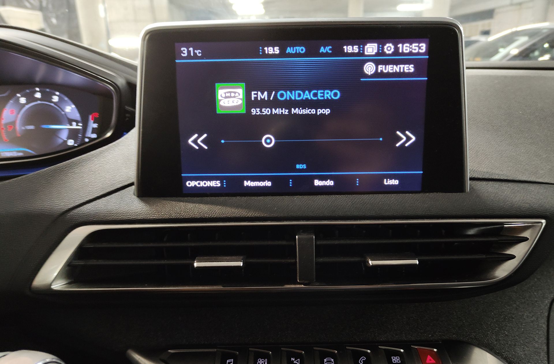 Peugeot 5008 PureTech 130 Allure 7 plazas - foto 33