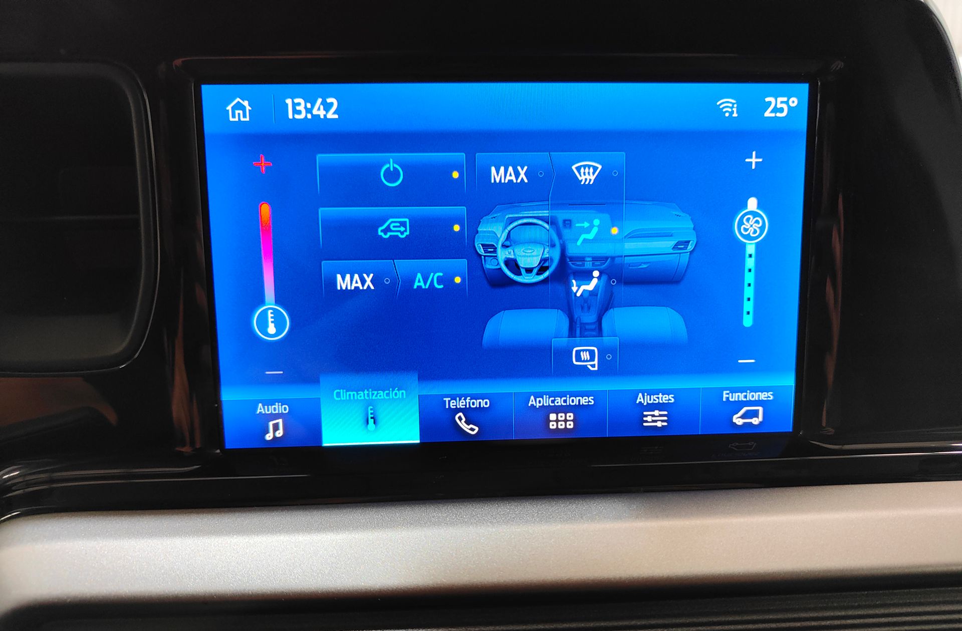 Ford Transit Furgon 1.0 EcoBoost Trend - foto 30