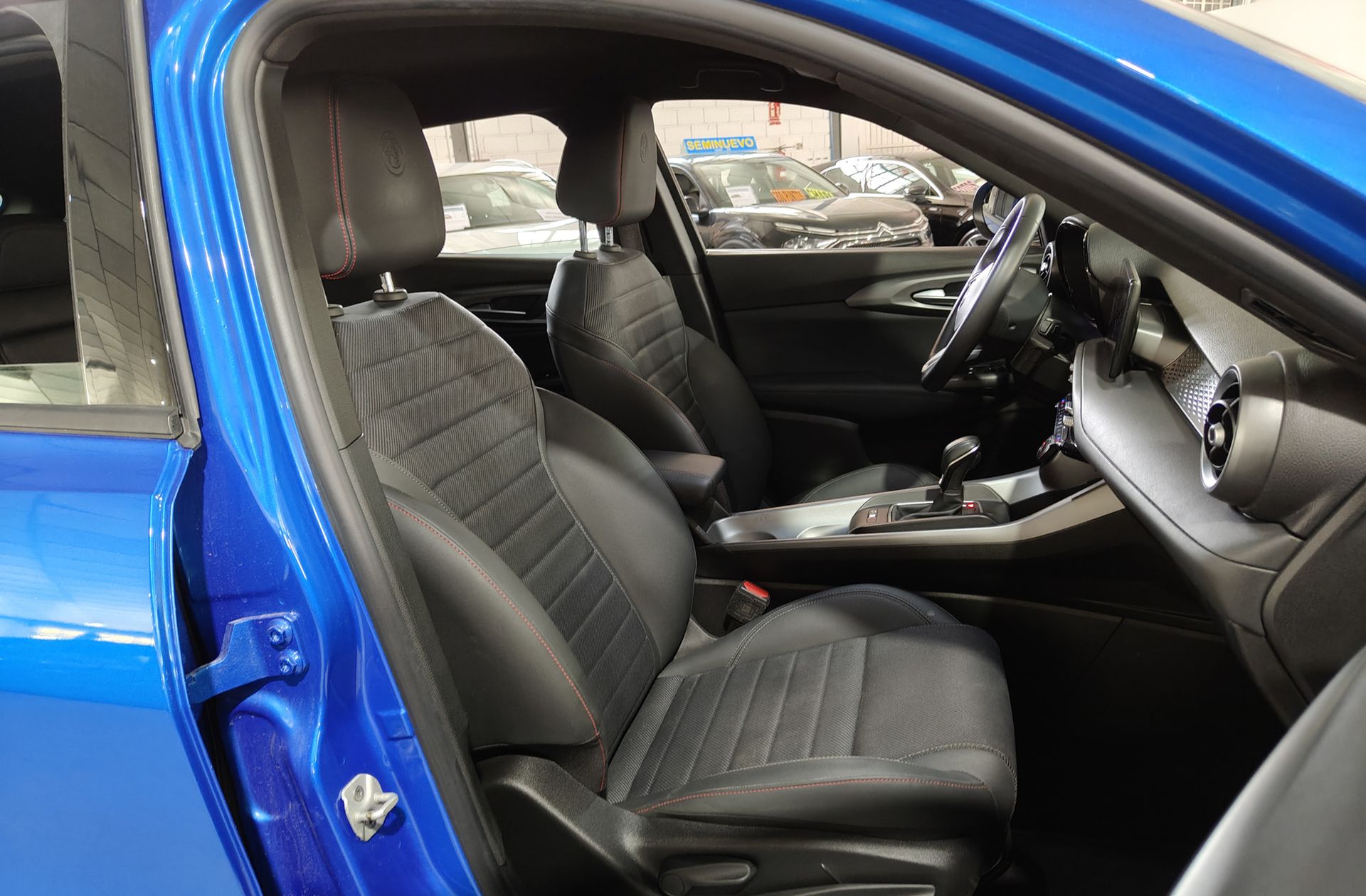 Alfa Romeo Tonale 1.5 MHEV Sprint FWD - foto 18