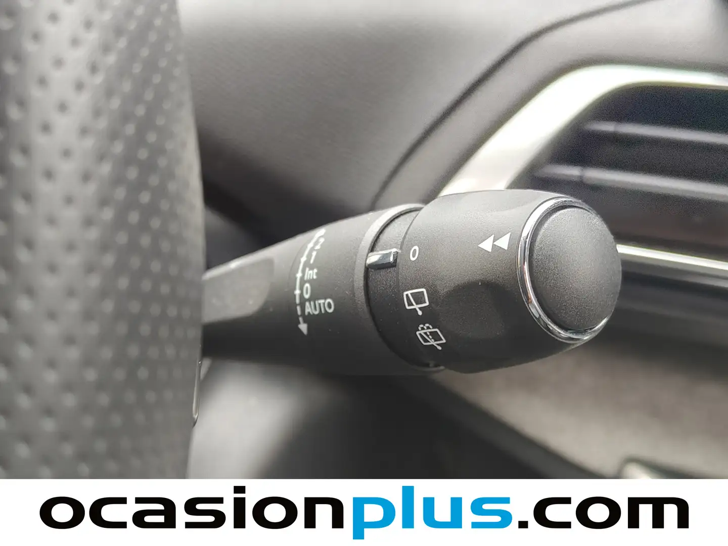 Foto Peugeot 3008 Hybrid Peugeot 3008 Hybrid GT eDCS6 (136 CV)