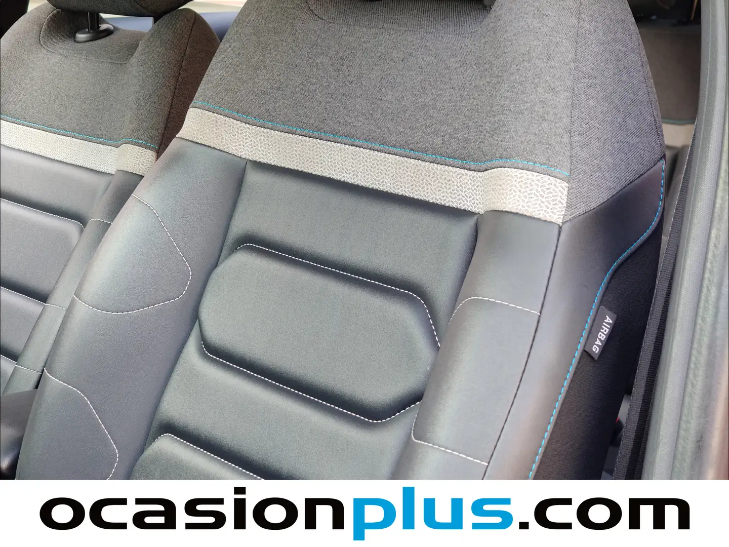 Foto Citroën C4 Citroen C4 PureTech 130 S&S Shine (130 CV)