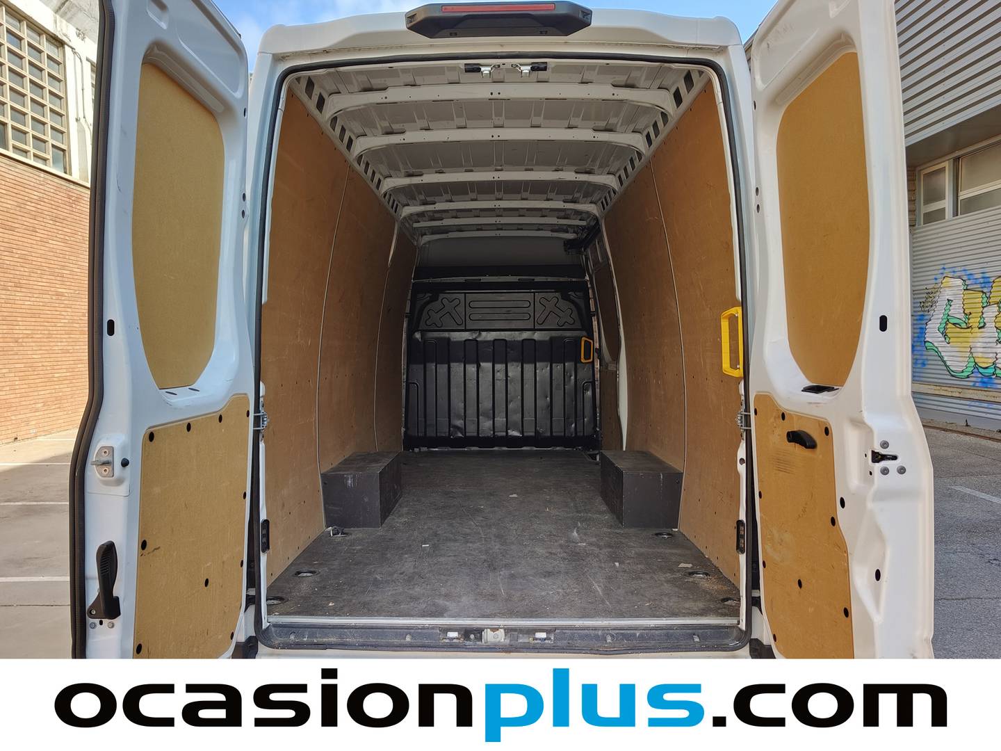 Foto Iveco Daily Iveco Daily 35S 16 V 4100/H2 (156 CV)