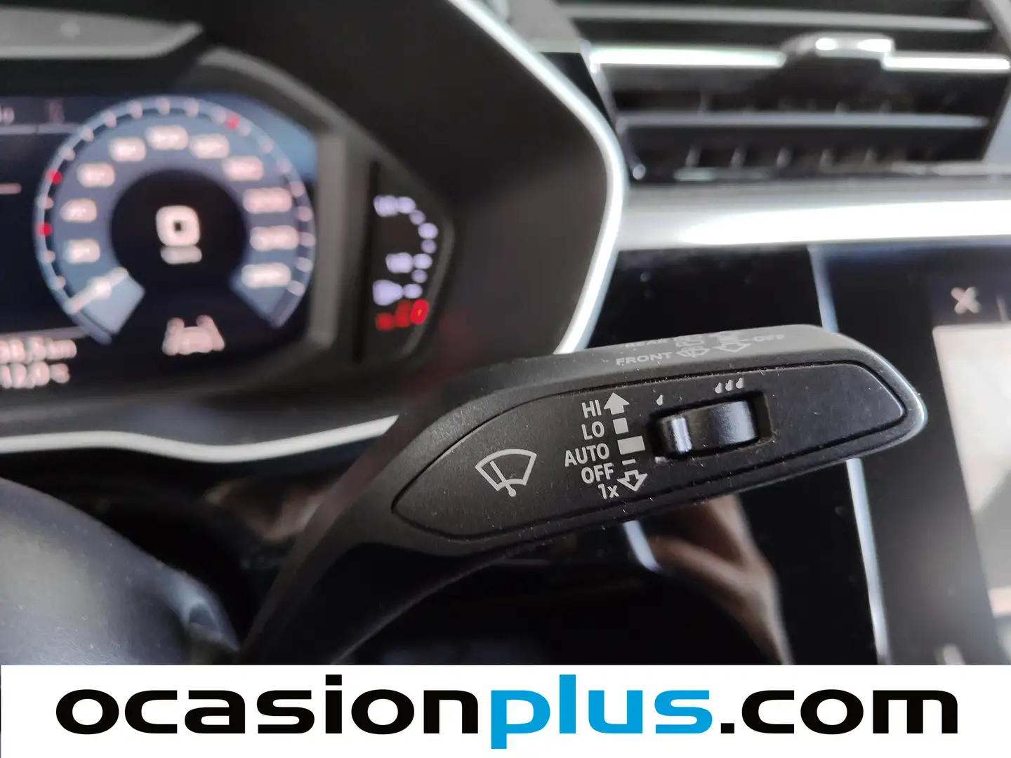 Foto Audi Q3 Sportback Audi Q3 Sportback S line 35 TDI (150 CV) S tronic