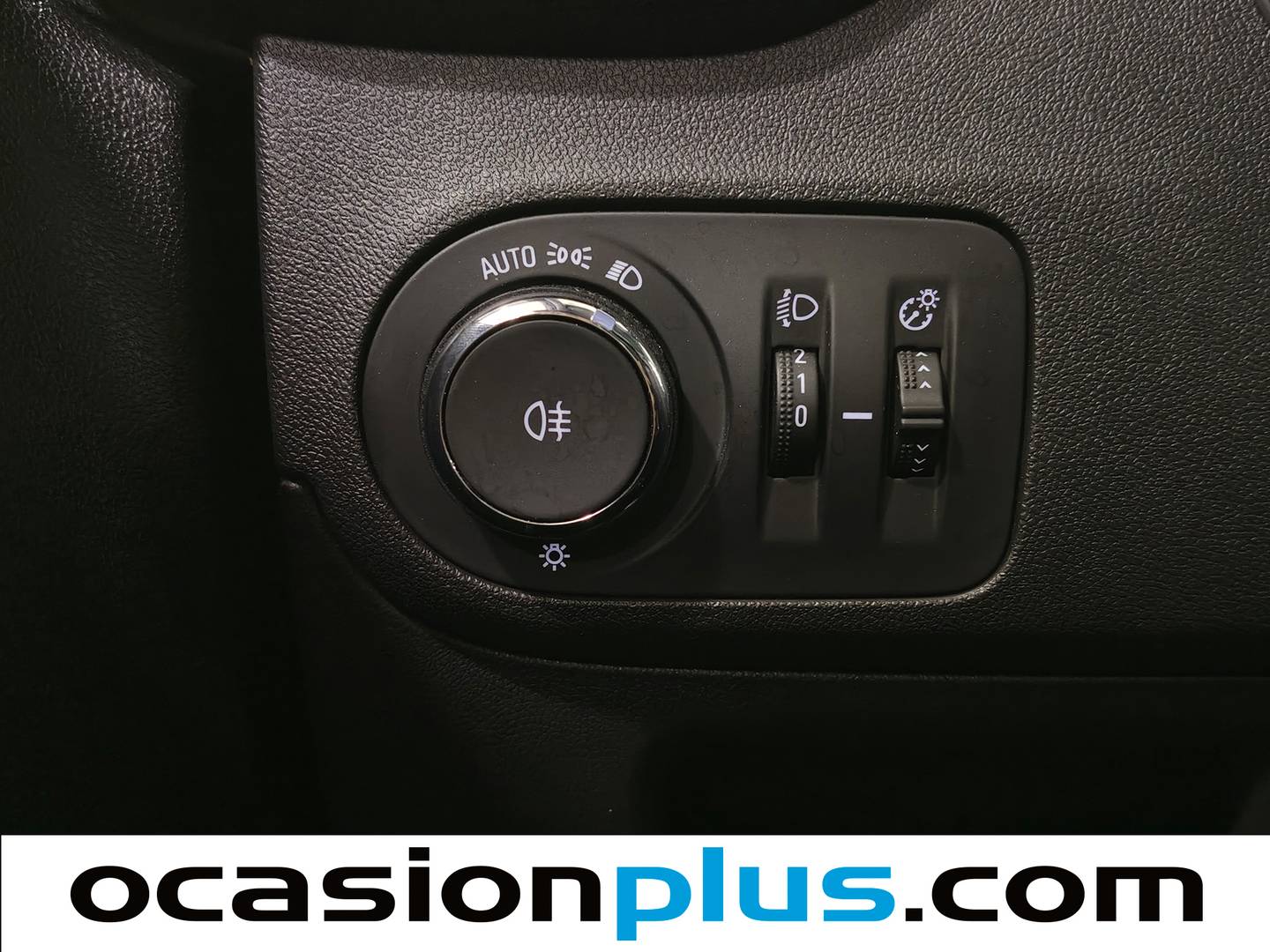 Extras del Opel Crossland Opel Crossland 1.2 Elegance Auto (130 CV)