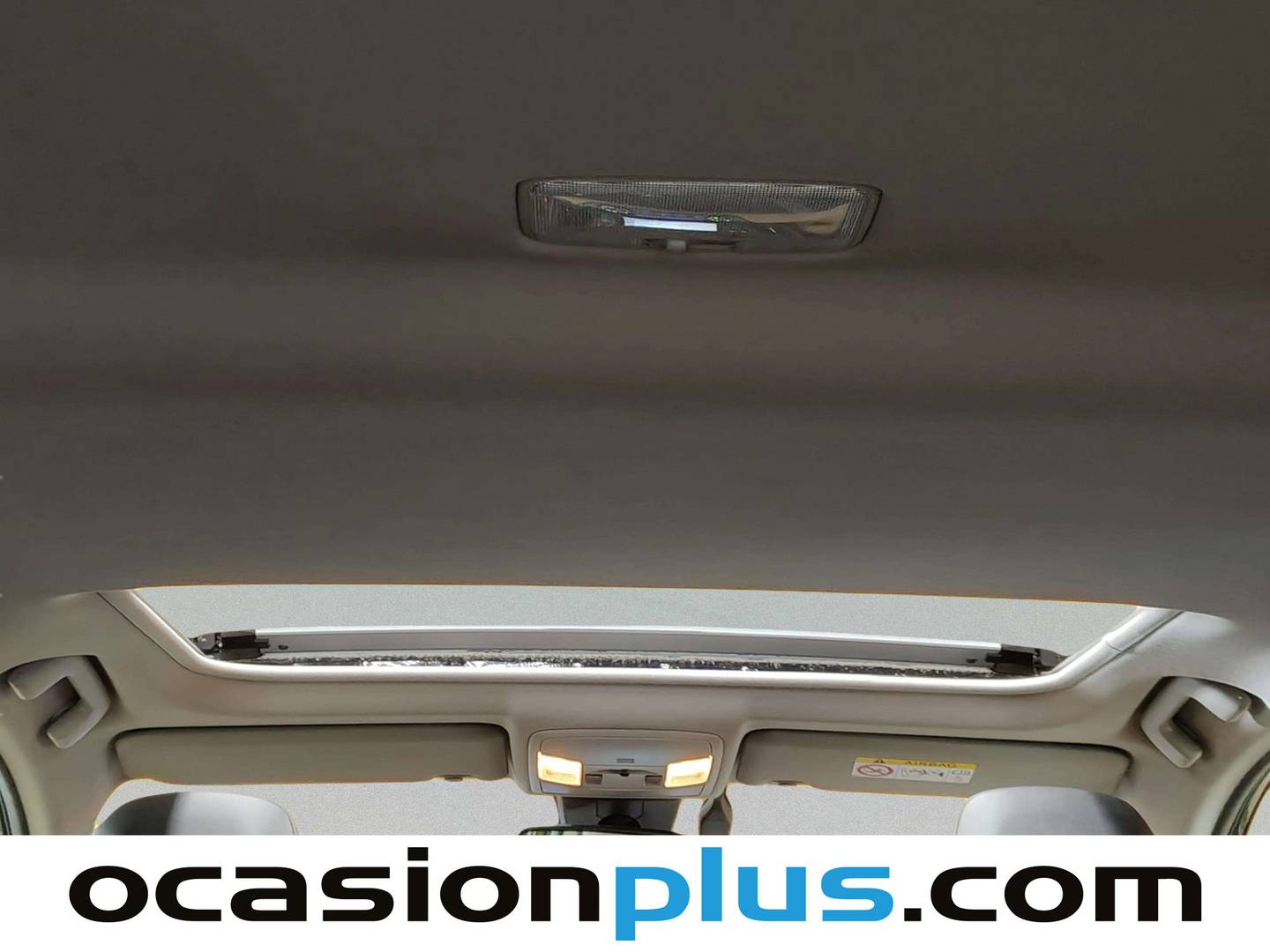 Extras y acabados del Toyota Rav4 Toyota Rav4 2.5l hybrid Executive 4WD (197 CV)