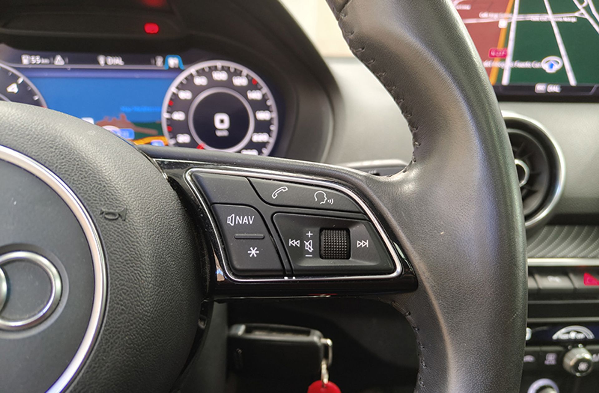 Audi Q2 sport edition 2.0 TDI quattro S tronic - foto 30