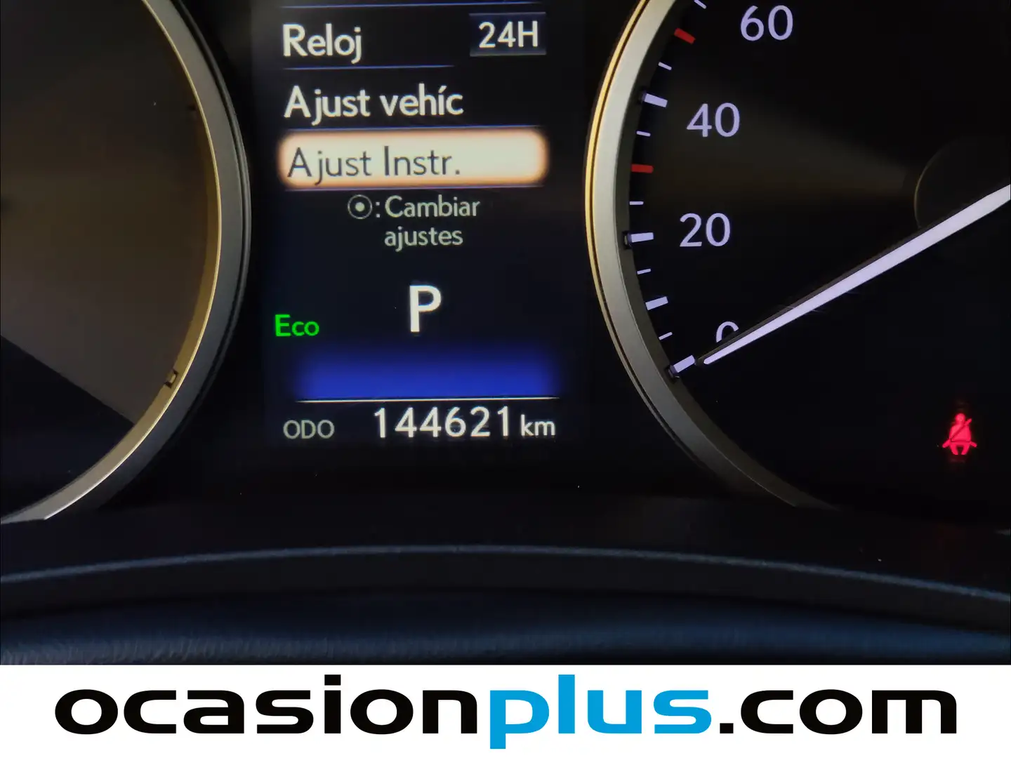 Foto Lexus NX Lexus NX 300h Business Navigation 2WD (197 CV)