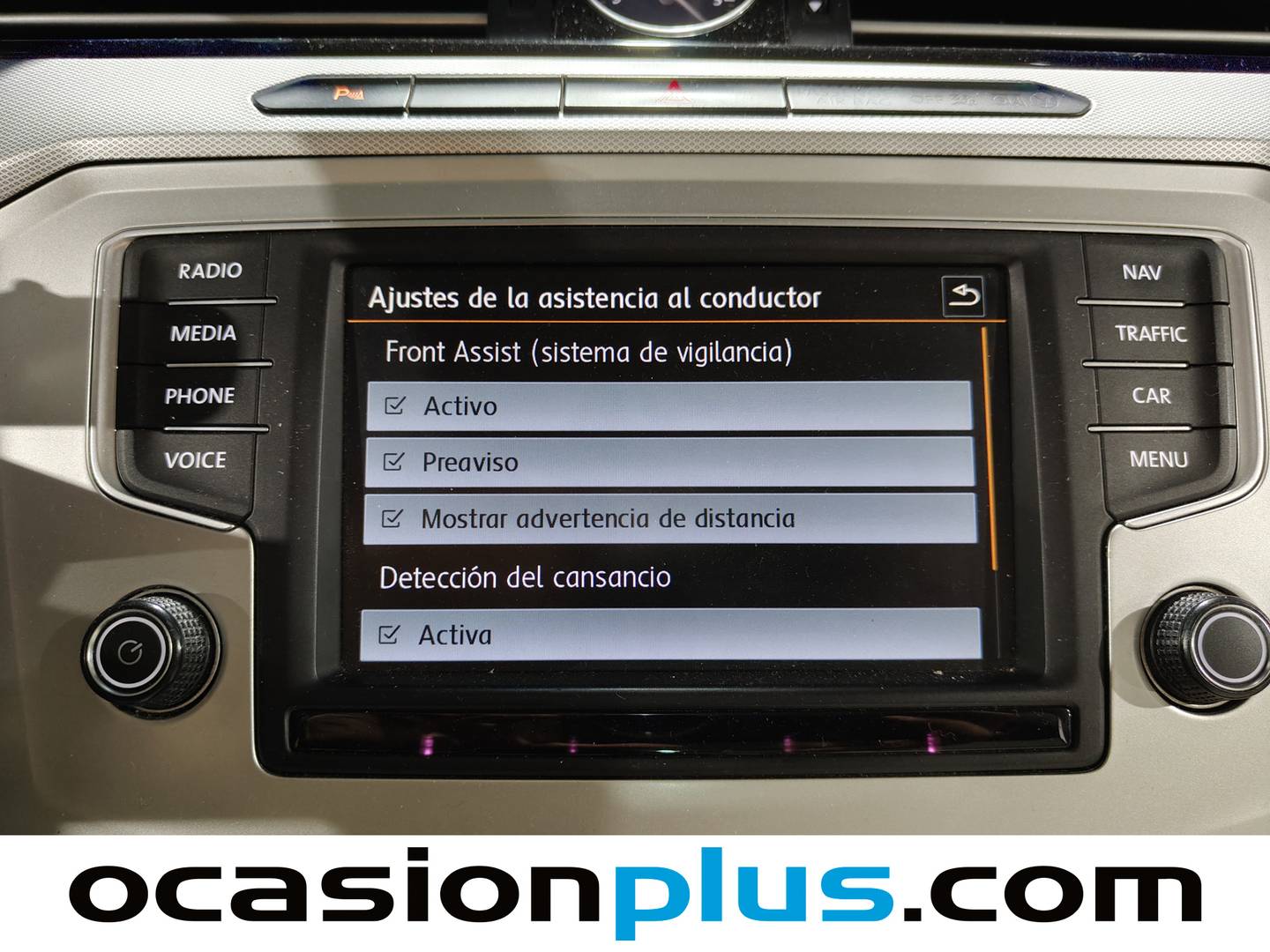 Equipamiento del Volkswagen Passat Volkswagen Passat 2.0 TDI BMT (150 CV)