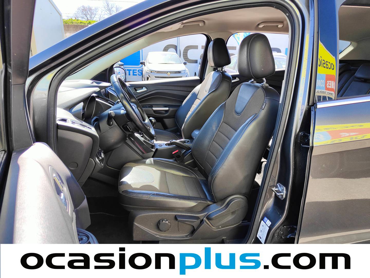 Foto asientos delanteros Ford Kuga Ford Kuga 2.0 TDCI S&S Titanium 4x2 (150 CV)