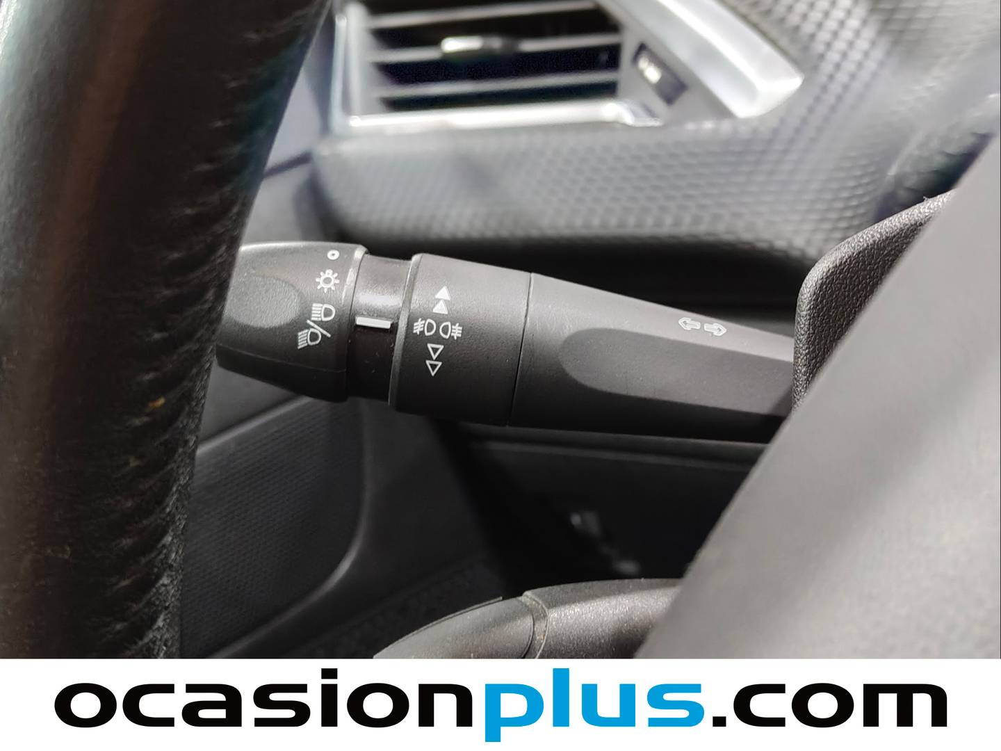 Peugeot 2008 Peugeot 2008 PureTech Signature (82 CV) seminuevo