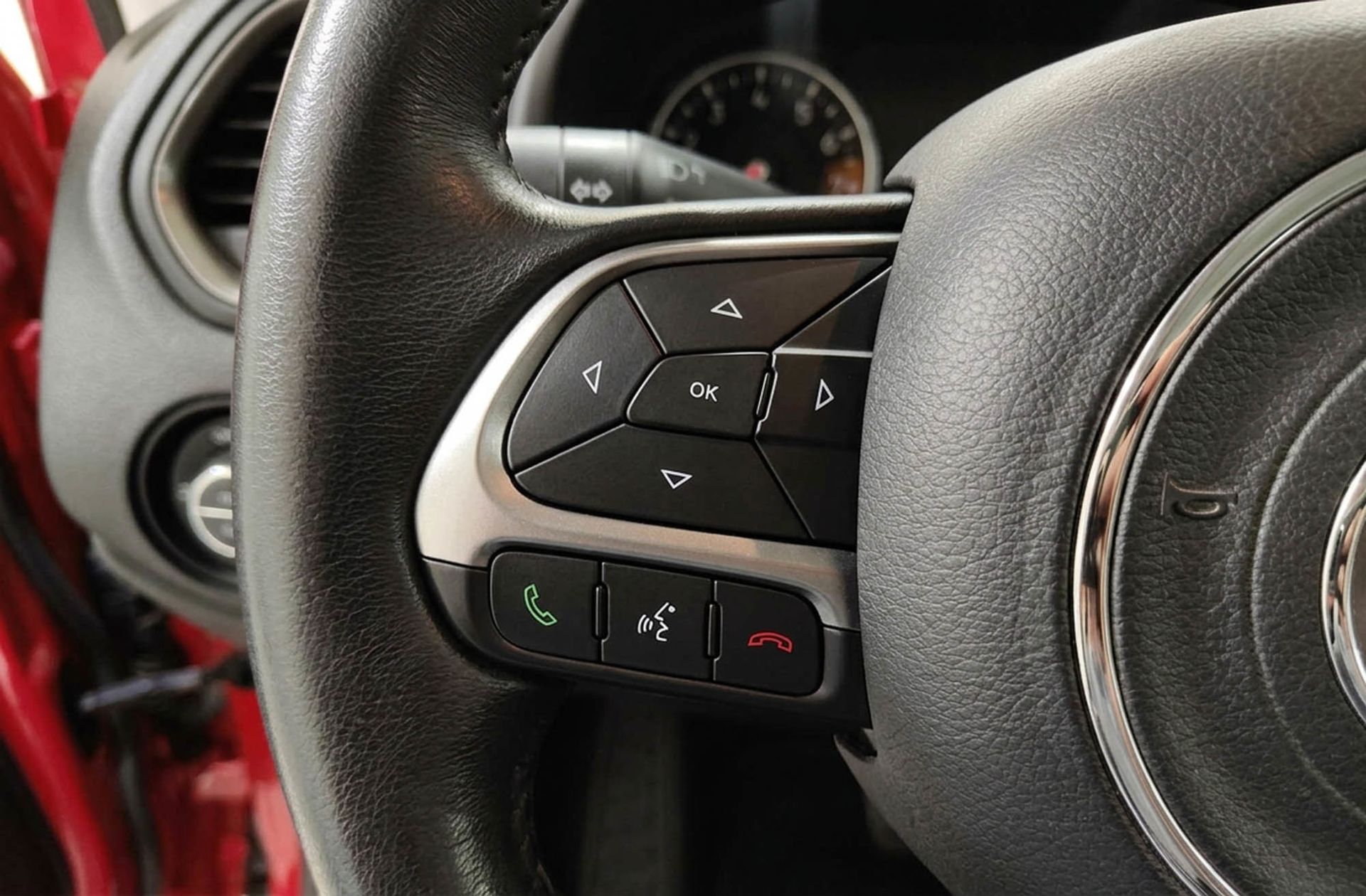 Jeep Renegade 1.3G Limited 4x2 Ddct - foto 27