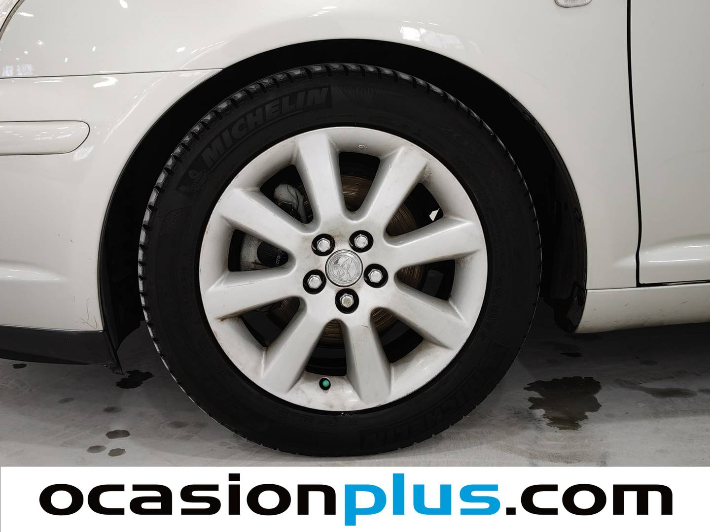 Toyota Avensis Toyota Avensis 1.8 VVT-I Sol (129 CV) 2005