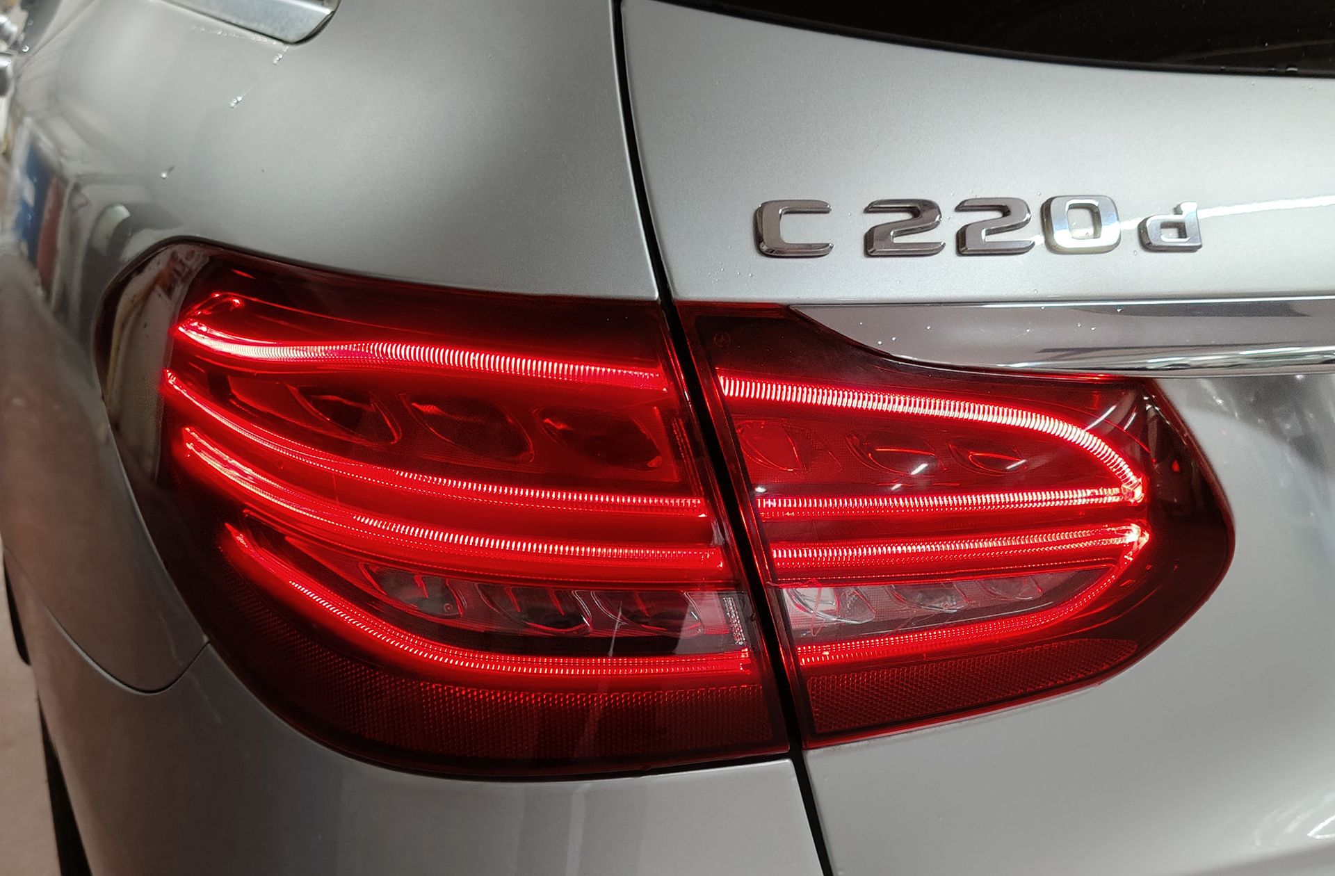 Mercedes-Benz Clase C Estate 220 d Pack AMG - foto 21