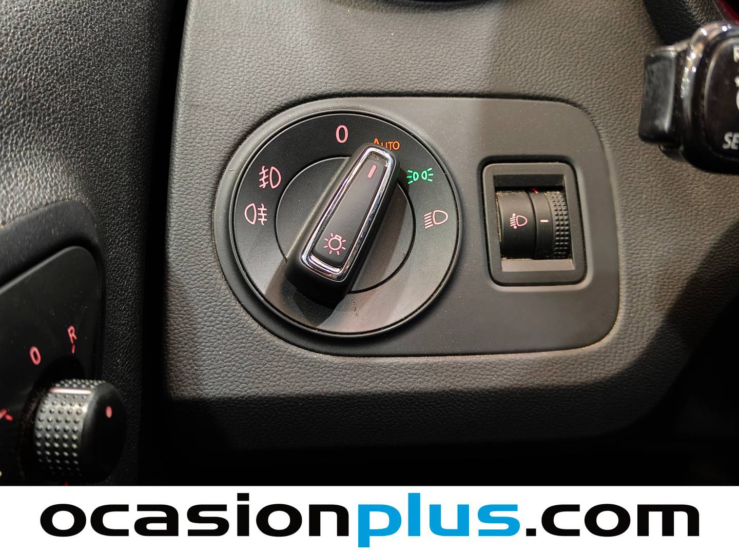 Equipamiento del Seat Ibiza Seat Ibiza 1.2 TSI (90CV) Style Connect Blue