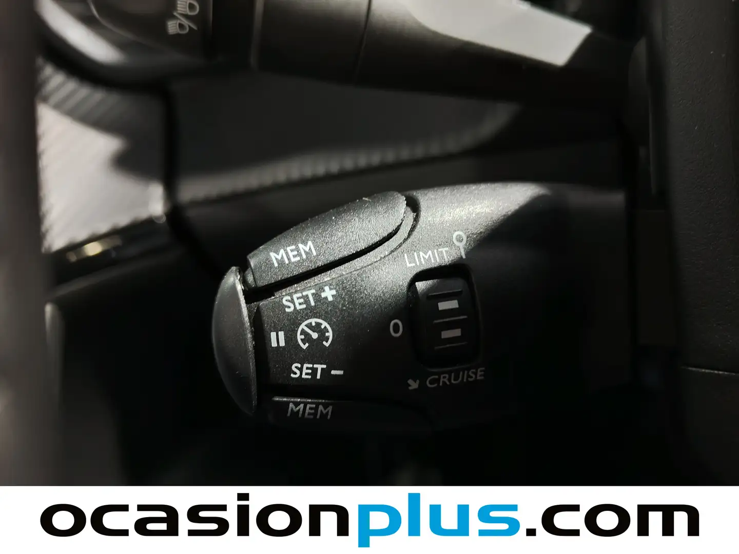 Foto Peugeot 2008 Peugeot 2008 PureTech 130 S&S Allure Pack (130 CV)