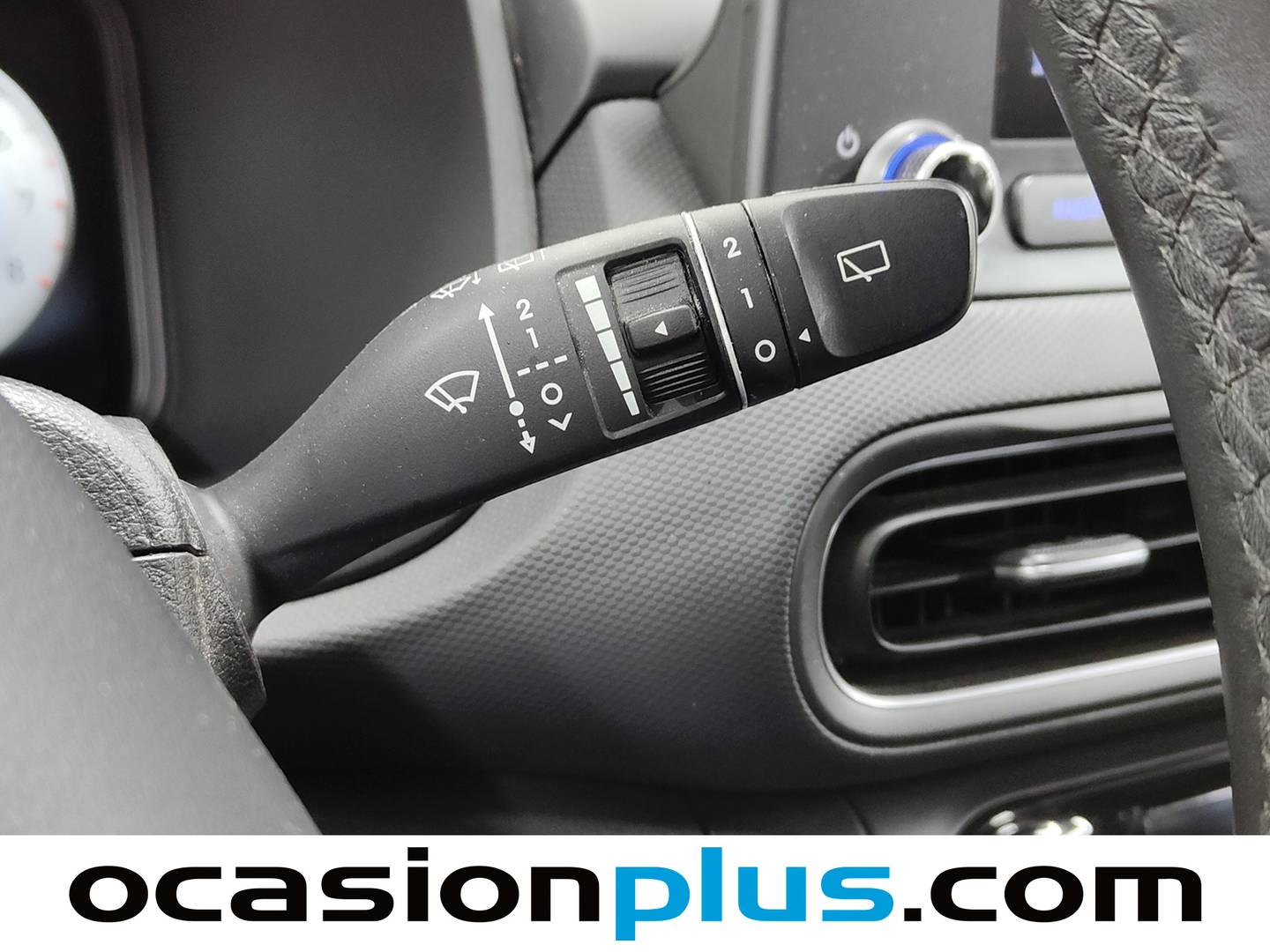 Foto Hyundai Kona Hyundai Kona 1.0 TGDi Maxx 4x2 (120 CV)