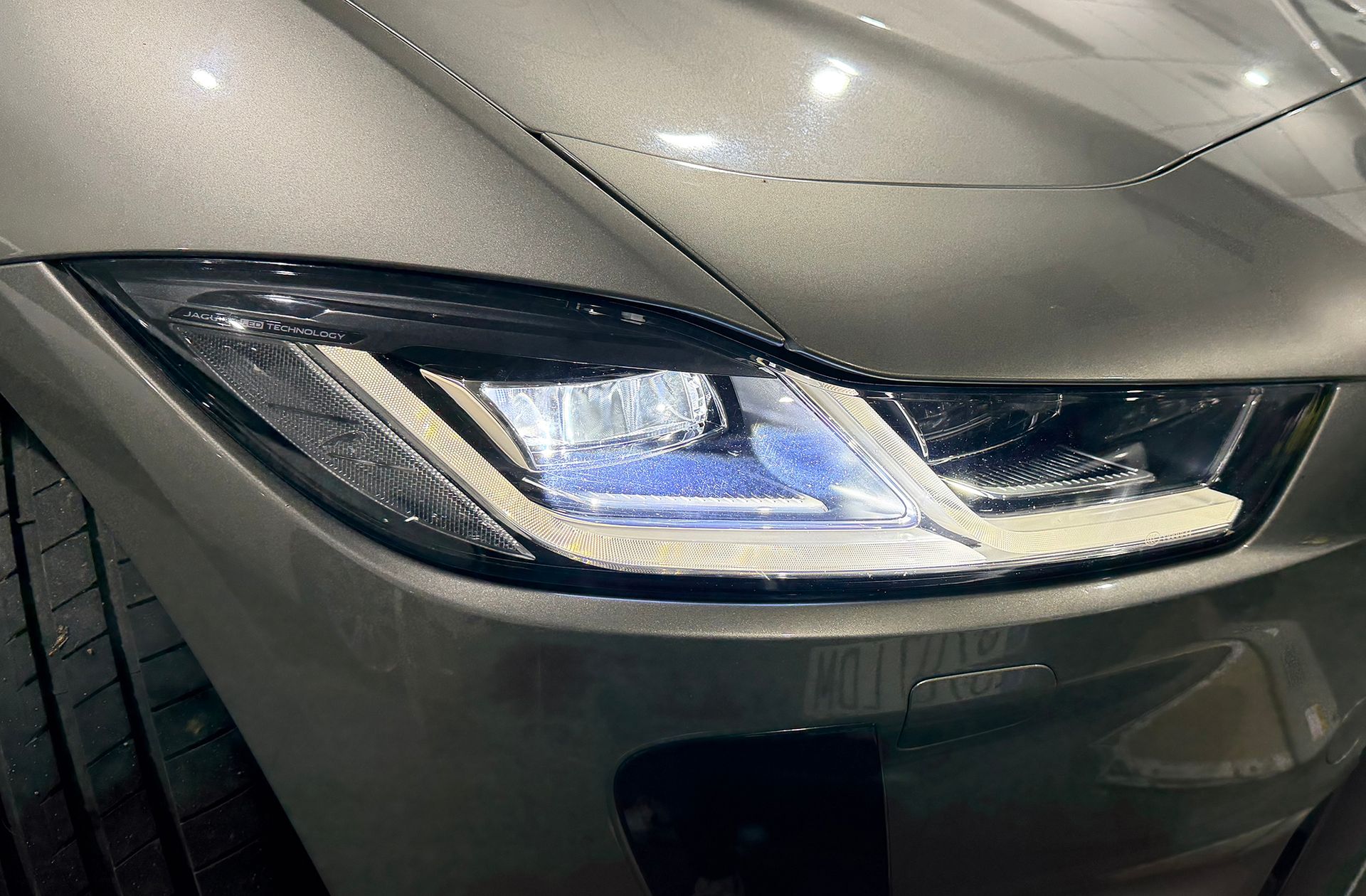 Jaguar I-Pace EV400 SE 4WD - foto 17