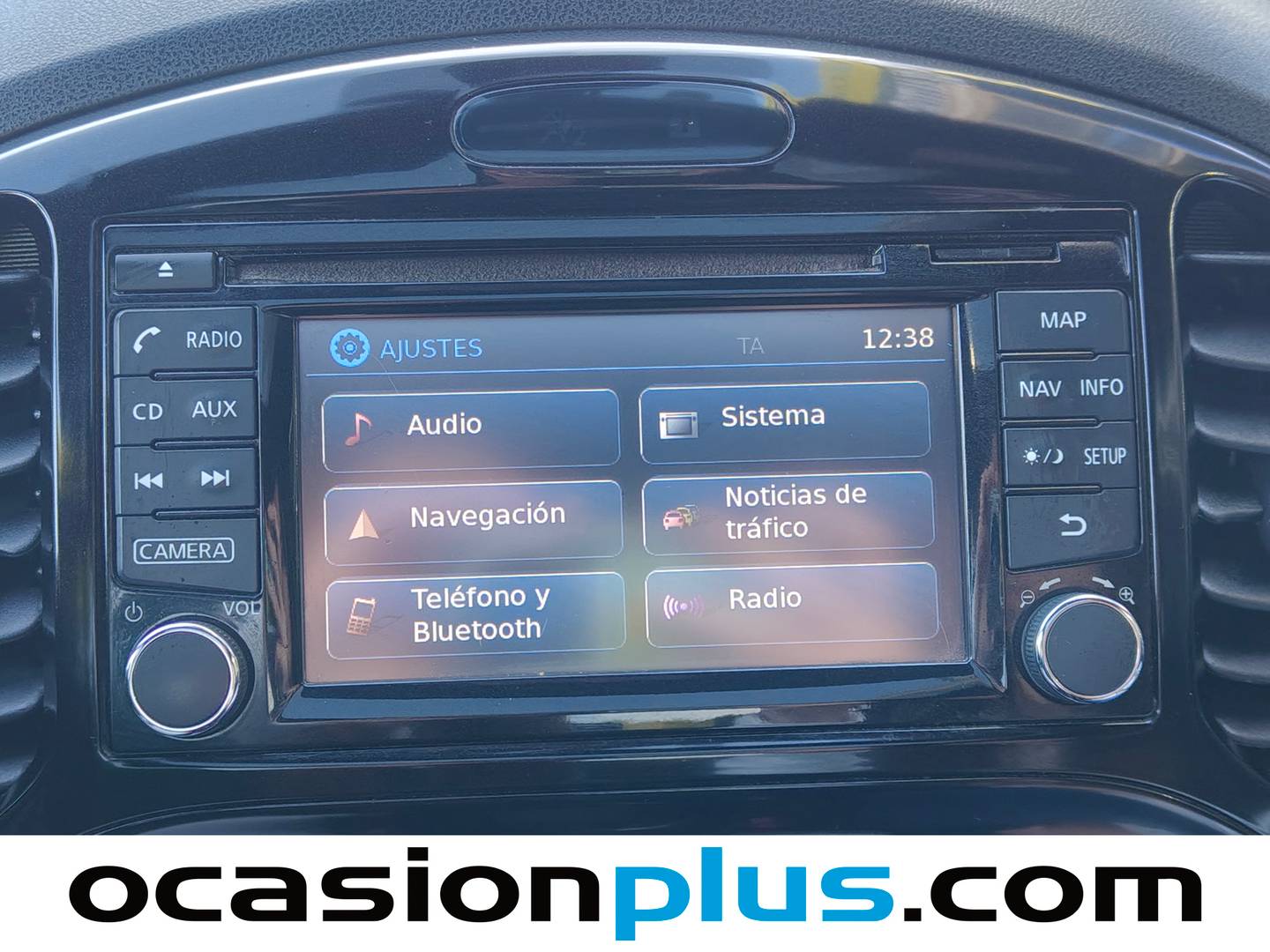 Foto Nissan JUKE Nissan Juke 1.6 Tekna Premium XTronic 4x2 86 kW (117 CV)