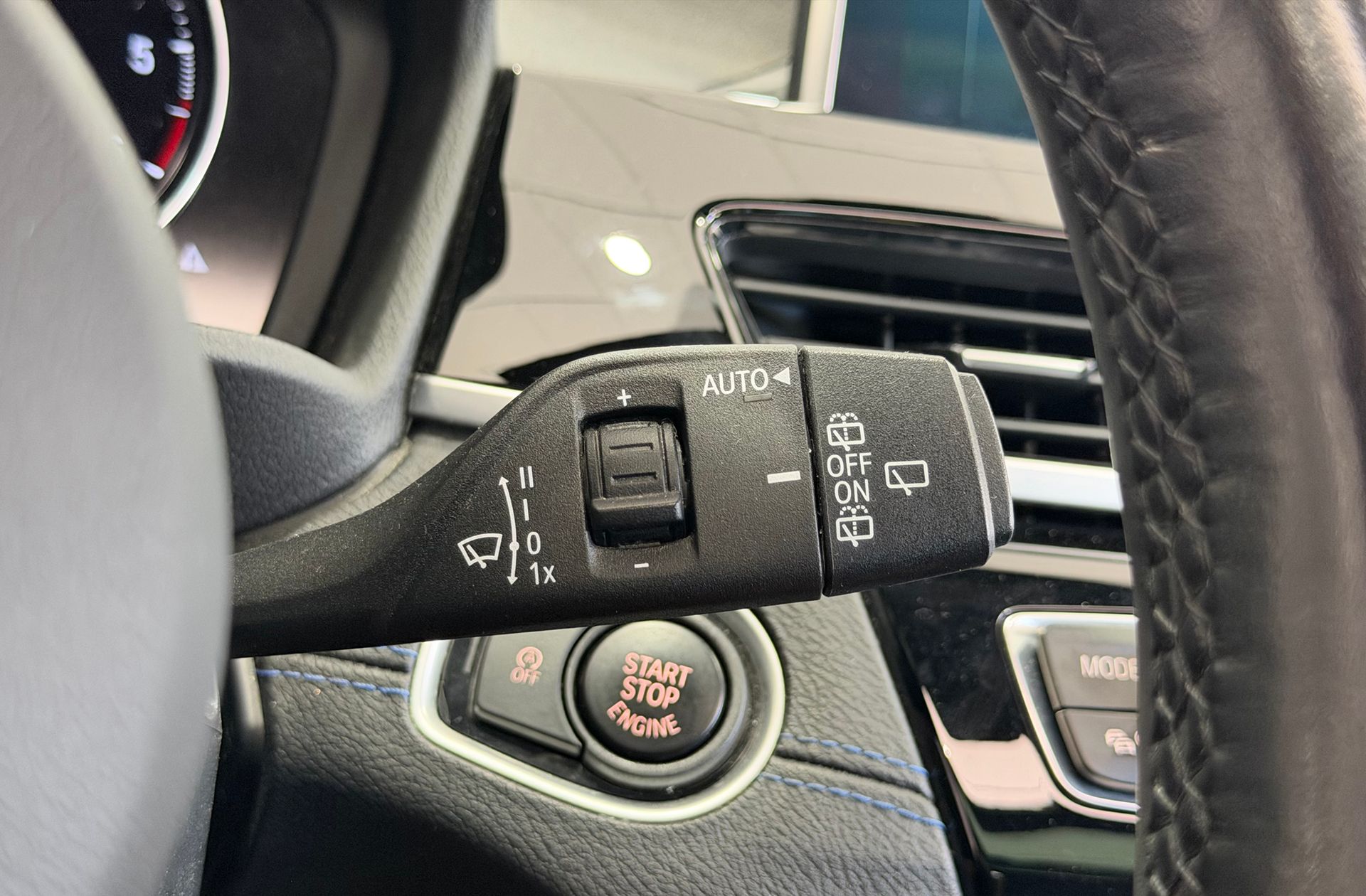 BMW X2 sDrive18d Pack M - foto 33