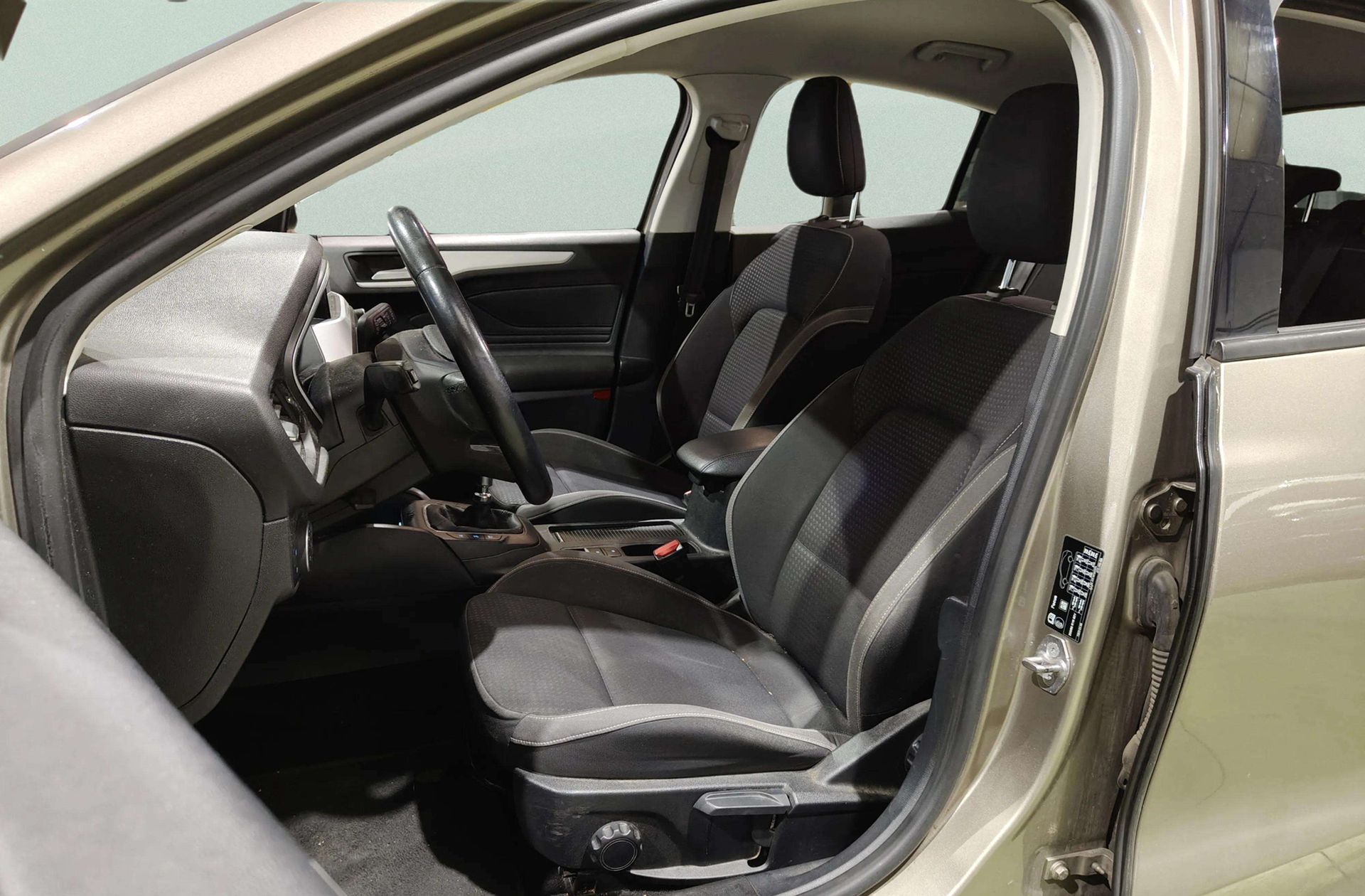 Ford Focus 1.0 EcoBoost Trend+ - foto 10