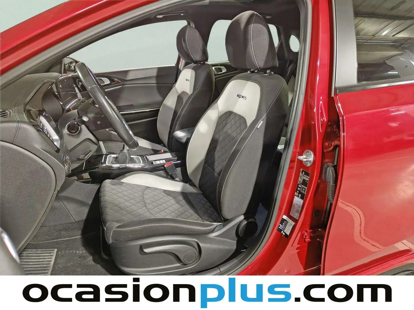 Foto KIA Ceed Kia Ceed 1.6 MHEV GT Line (136 CV)