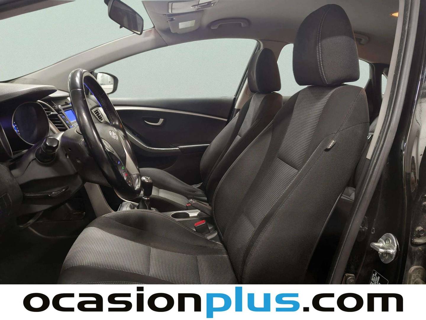 Foto asientos delanteros Hyundai i30 Hyundai i30 1.4 Klass (100 CV)