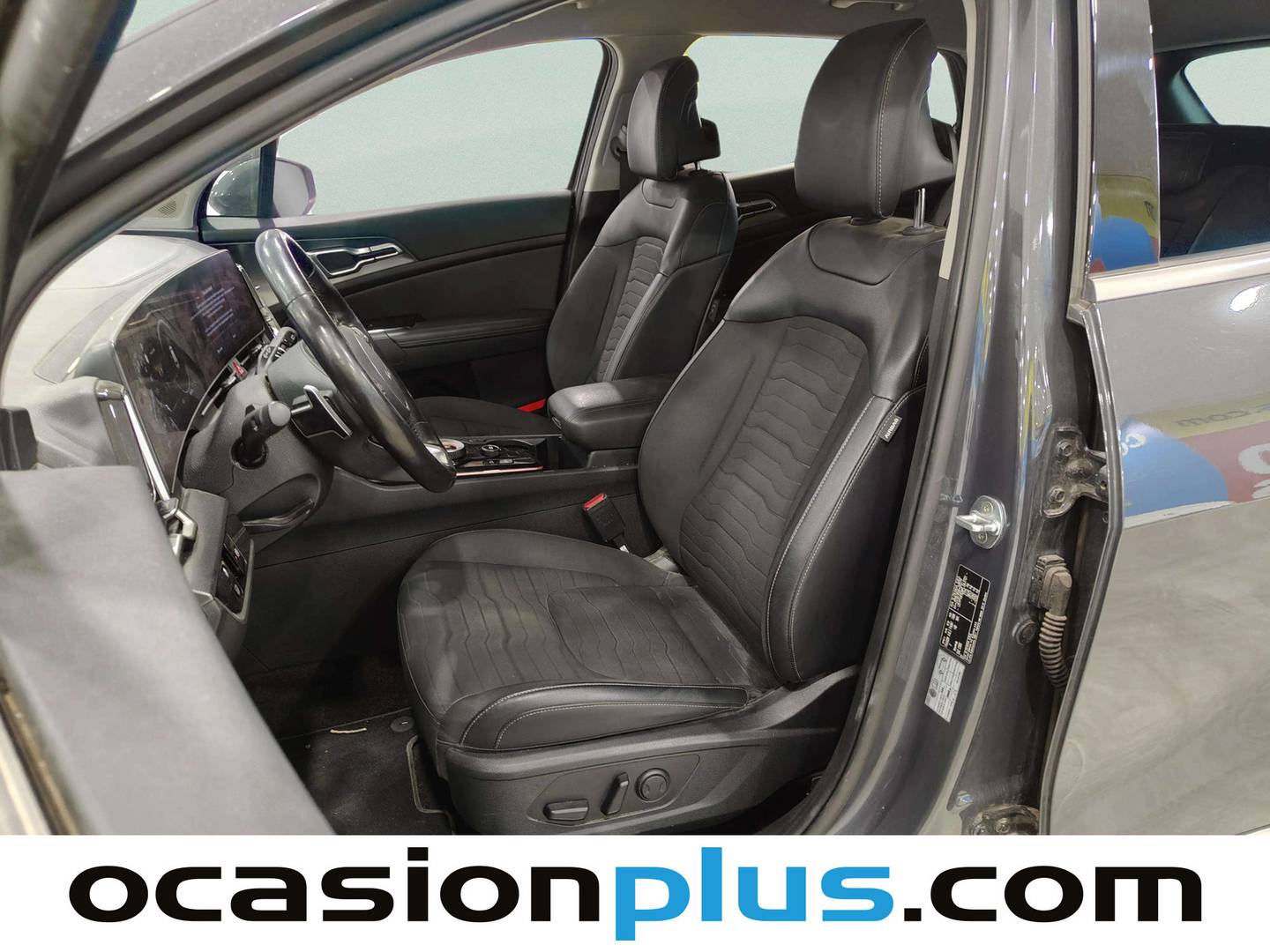 Foto asientos traseros KIA Sportage KIA Sportage 1.6 T-GDi HEV Tech 4x2 (230 CV)