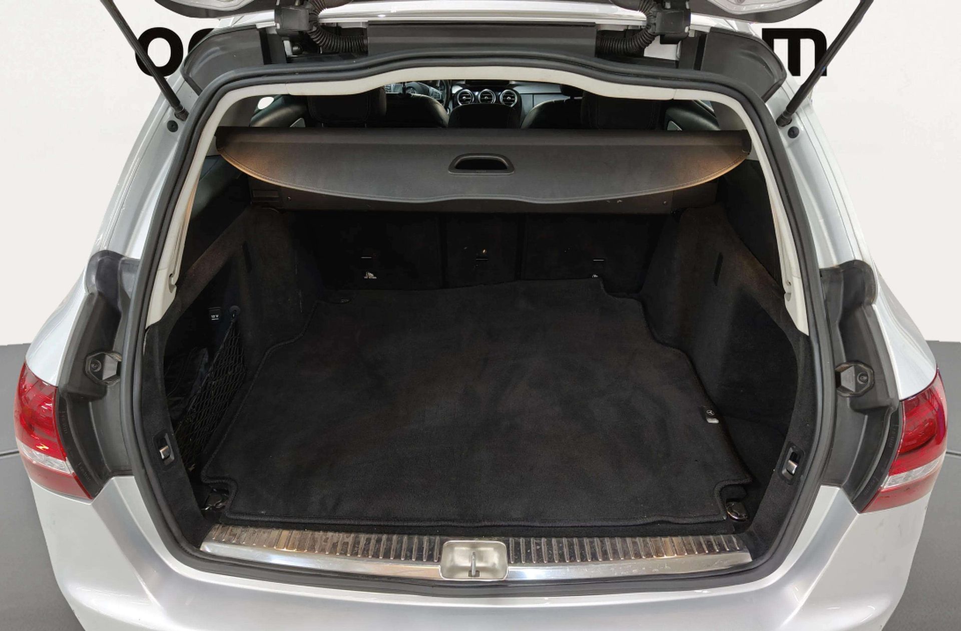 Mercedes-Benz Clase C Estate 220 d Pack AMG - foto 19