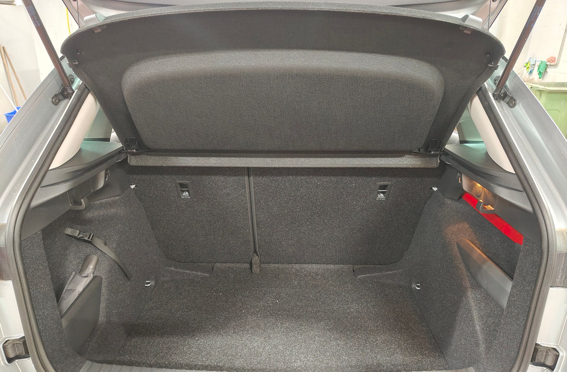 Škoda Kamiq 1.0 TSI Selection DSG - foto 18