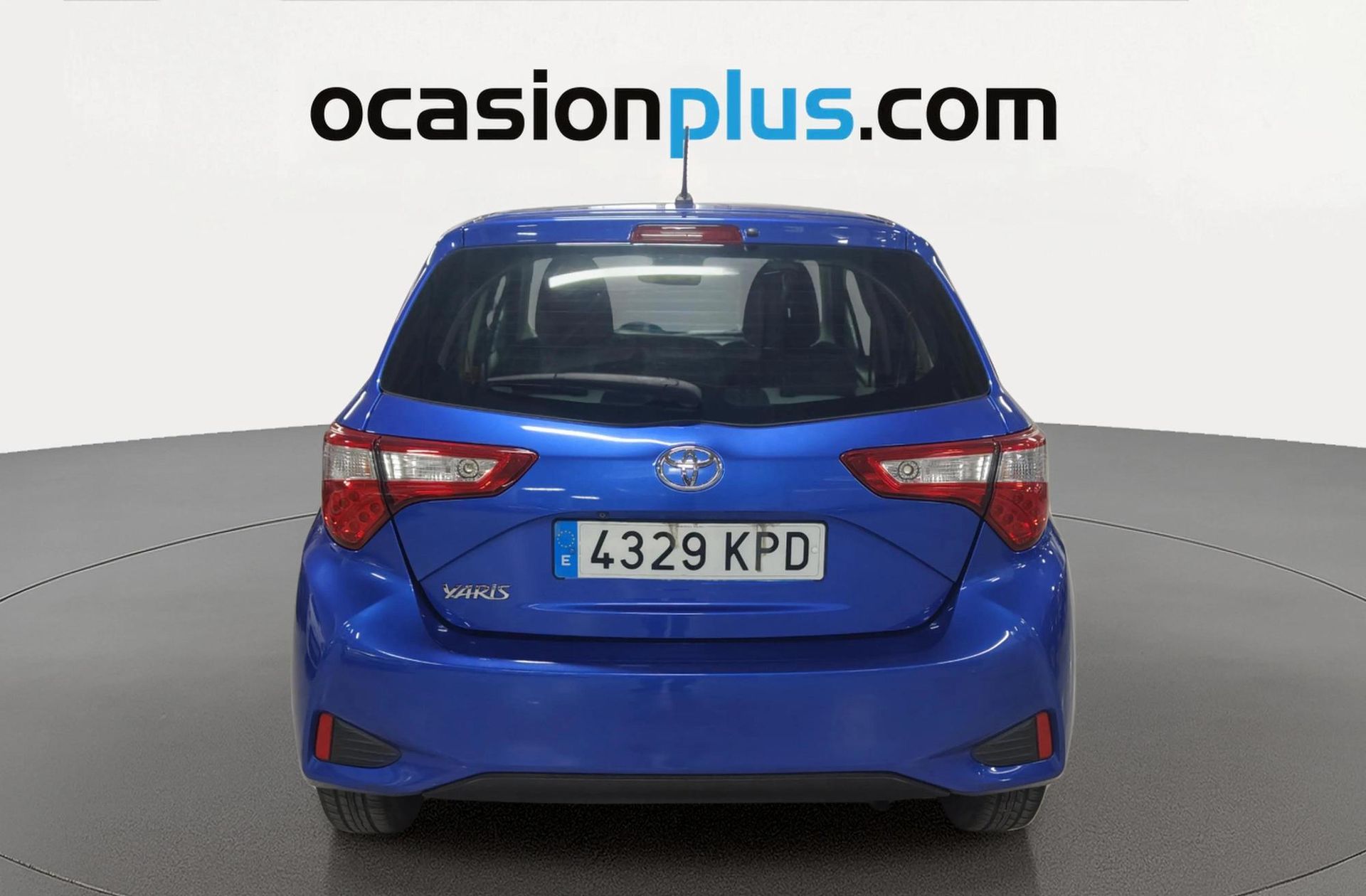 Toyota Yaris 70 Active - foto 12