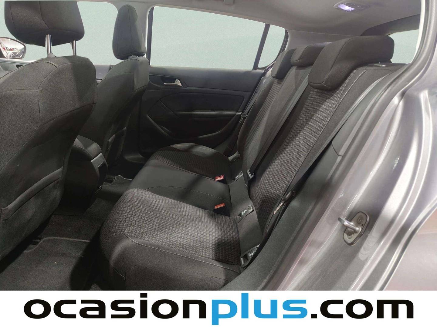 Foto asientos traseros Peugeot 308 Peugeot 308 PureTech 130 Active EAT6 (130 CV)