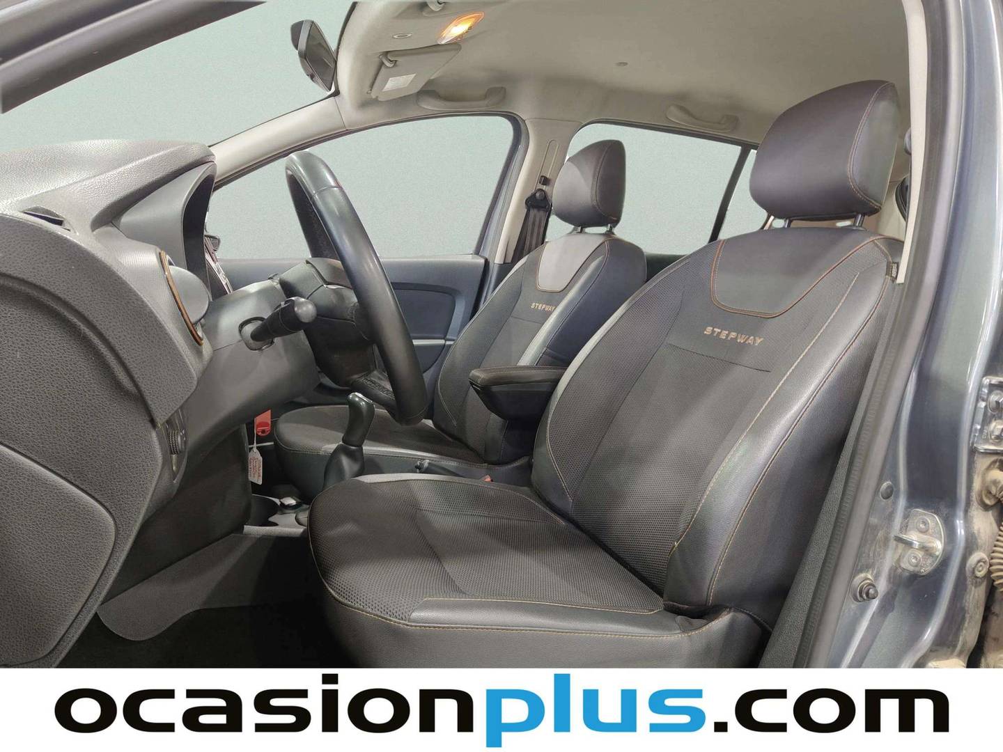 Foto asientos delanteros Dacia Sandero Dacia Sandero Serie Limitada Trotamundos TCe (90 CV)