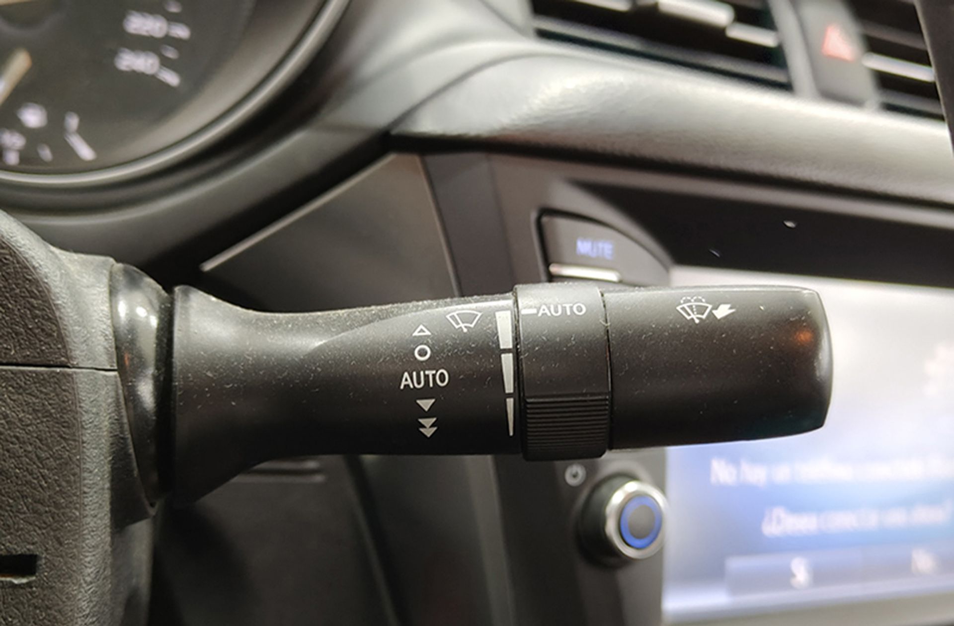 Toyota Avensis 150D Advance - foto 24
