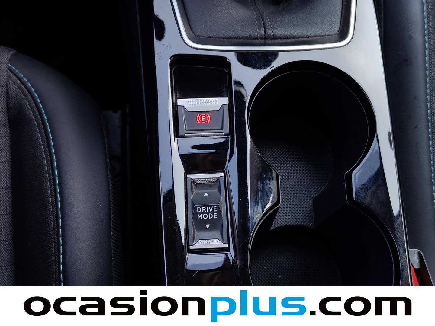 Foto Peugeot 208 Peugeot 208 PureTech 100 Allure  (100 CV)