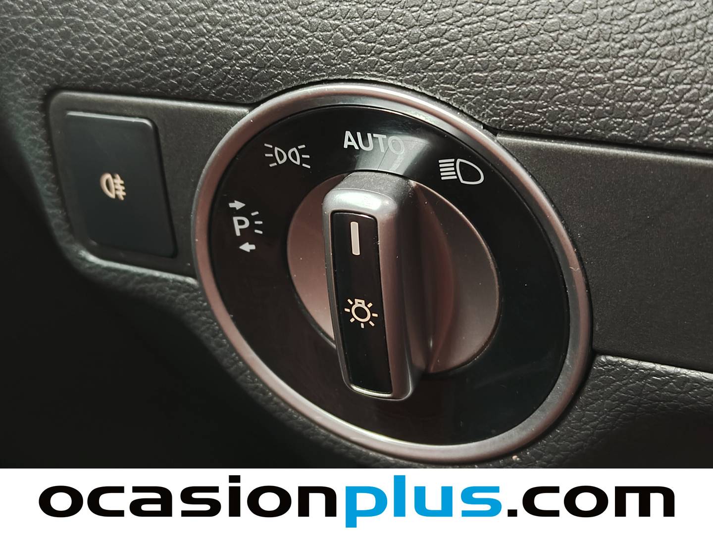 Equipamiento del Mercedes GLA Mercedes GLA 220 d AMG Line (177 CV)