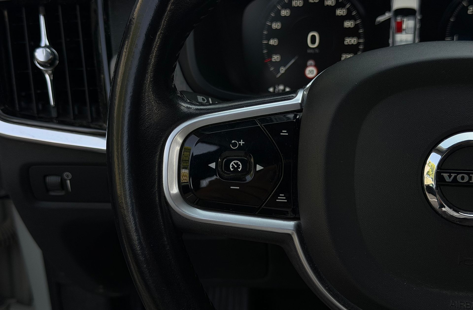 Volvo V90 B4 D AWD - foto 28