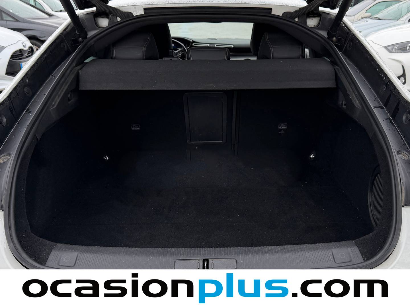 Foto Peugeot 508 Peugeot 508 PHEV 180 Allure Pack e-EAT8 (181 CV)