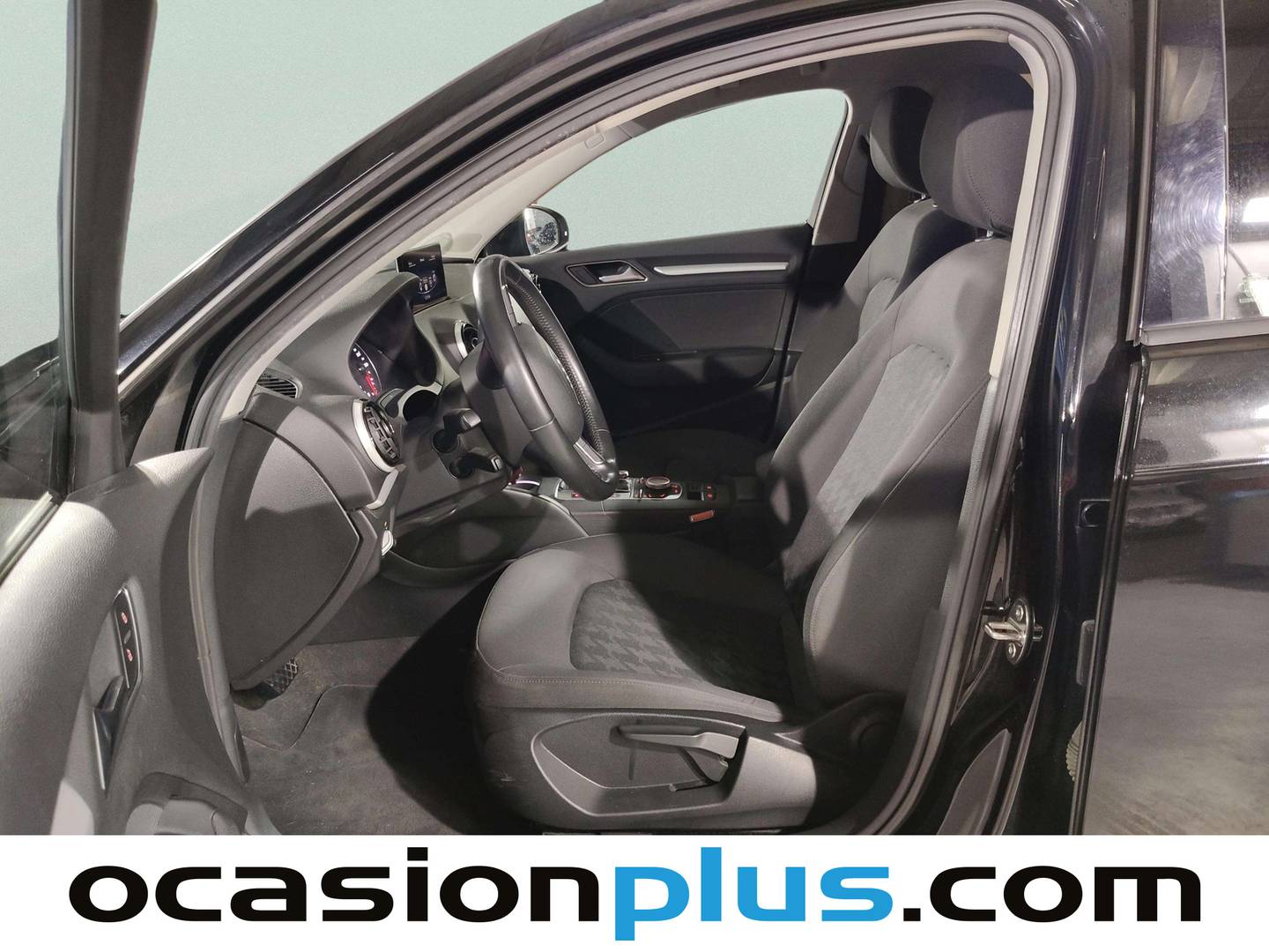 Foto asientos delanteros Audi A3 Audi A3 Sportback Attraction 1.6 TDI clean diesel (110 CV) S tronic