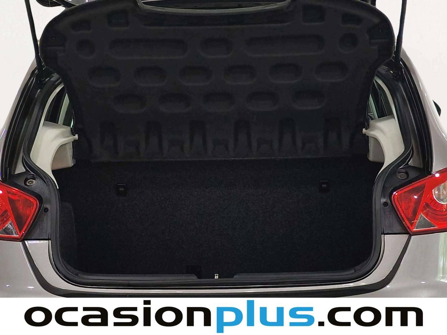 Foto asientos traseros Seat Ibiza Seat Ibiza 1.2 TSI Reference (90 CV)