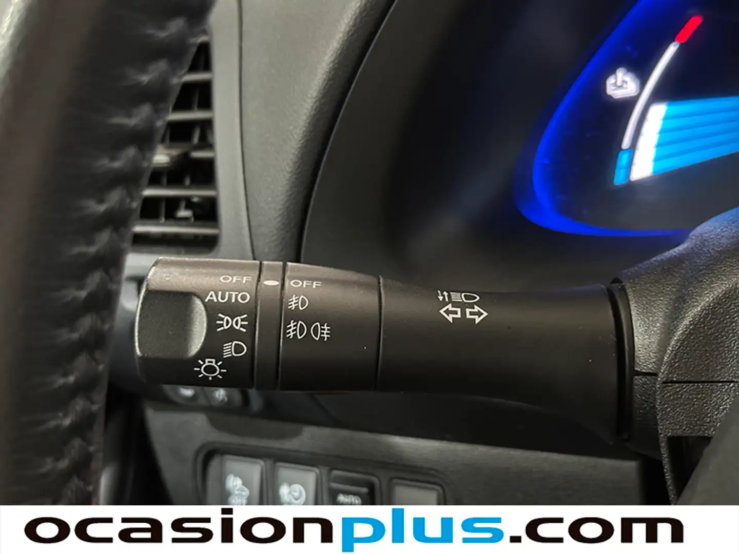 Encendido automático de faros