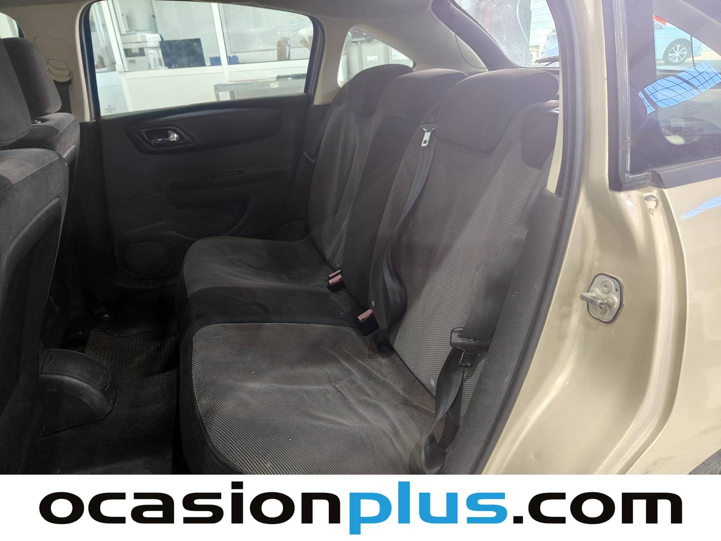Foto asientos traseros Citroën C4 Citroën C4 1.4 16v SX (90 CV)