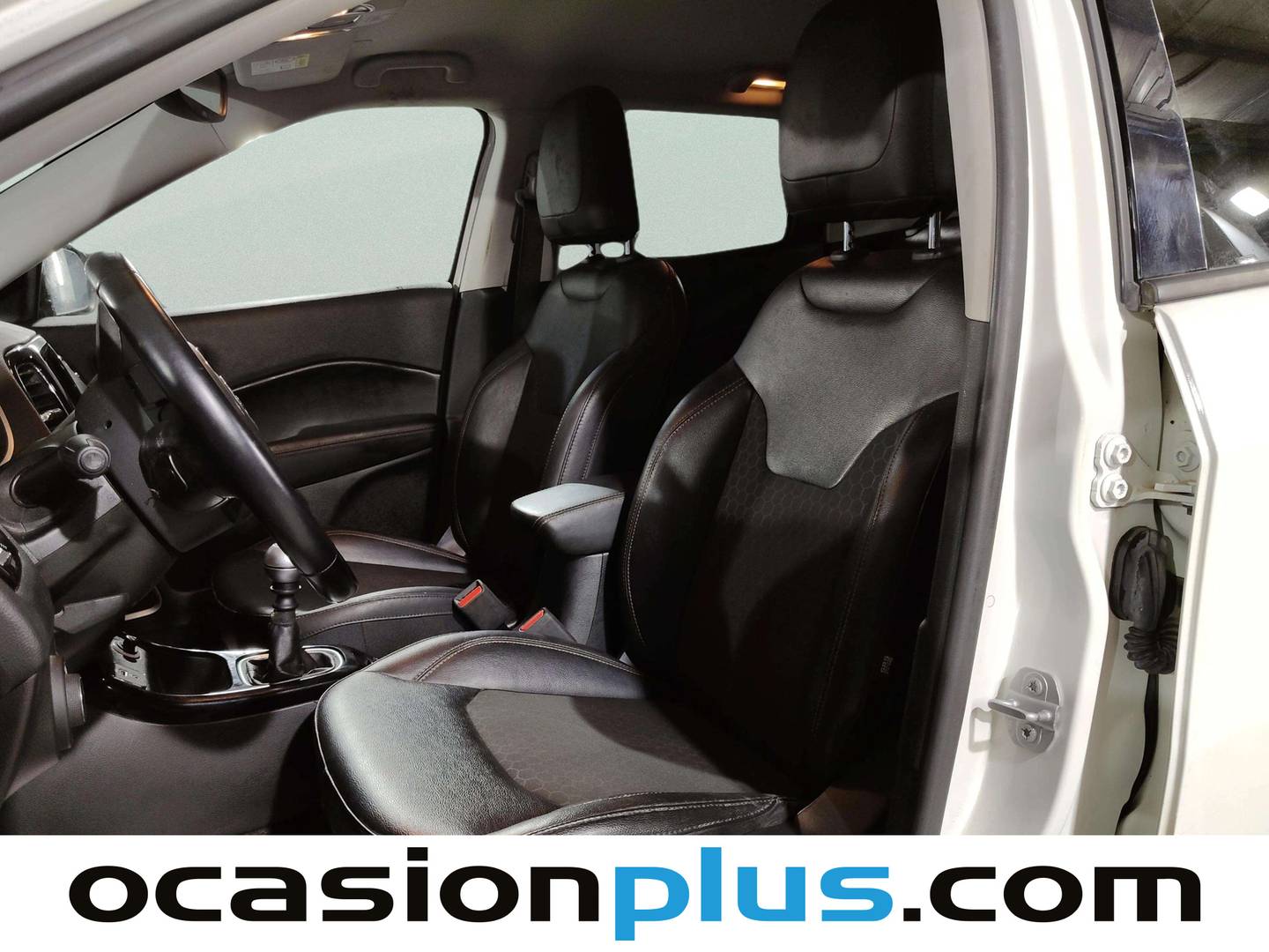 Foto asientos delanteros Jeep Compass Jeep Compass 1.4 Multiair Limited 4x2  (140 CV)