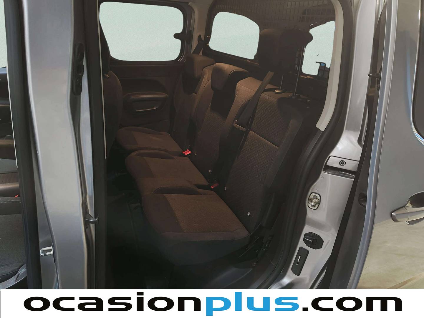 Foto Peugeot Rifter Peugeot Rifter BlueHDi 130 S&S Allure Business Standard (130 CV)