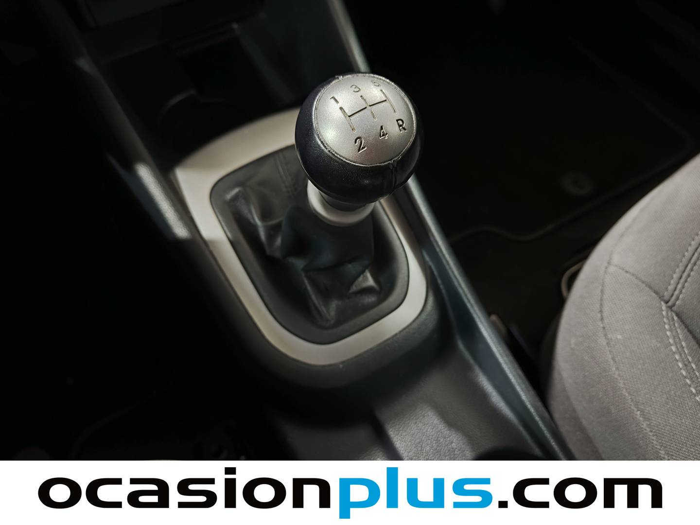 KIA Rio KIA Rio CVVT x-Tech Eco-Dynamics (84 CV) de segunda mano