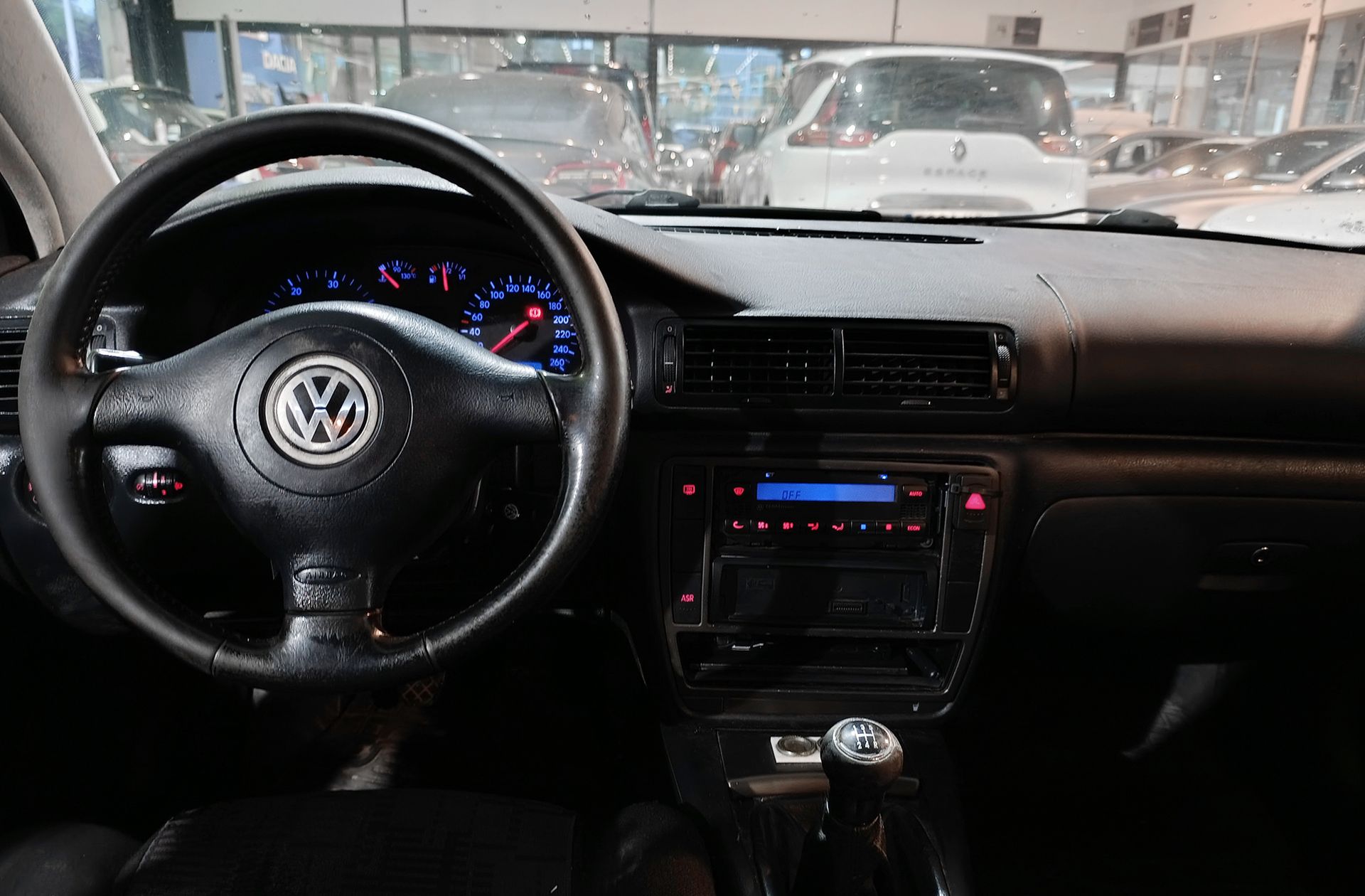 Volkswagen Passat Trendline 1.9 TDI - foto 6