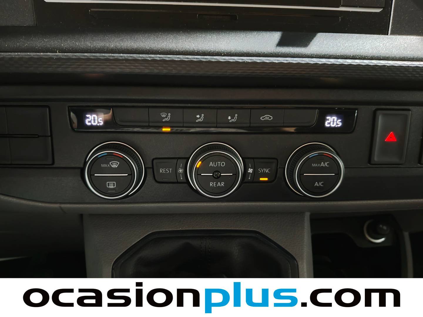 Volkswagen Caravelle Volkswagen Caravelle Origin Batalla Corta 2.0 TDI BMT (110 CV) Camperizada manual