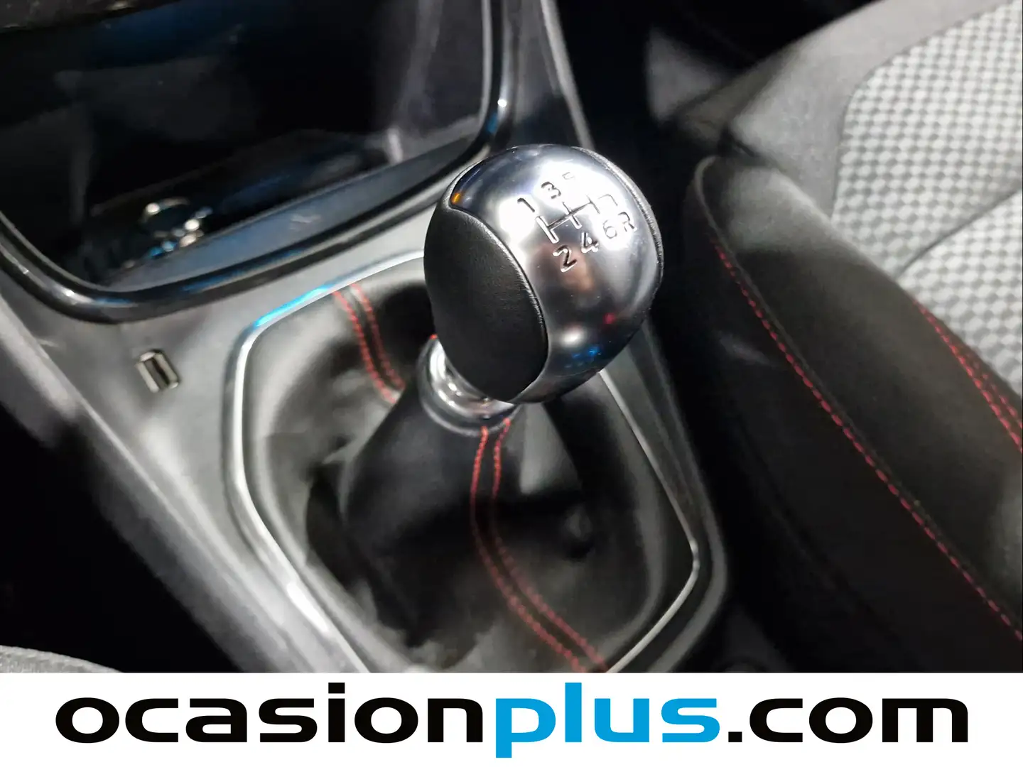 Foto Ford Puma Ford Puma 1.0 EcoBoost MHEV ST-Line Design (125 CV)