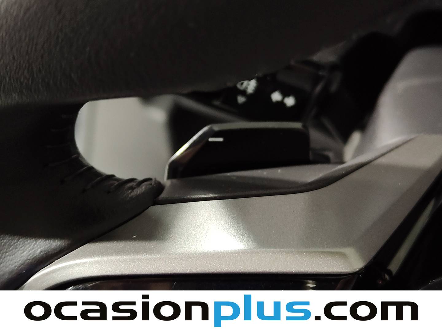 Foto Peugeot 5008 Hybrid Peugeot 5008 Hybrid 1.2 Allure eDCS6 (136 CV) 7 Plazas