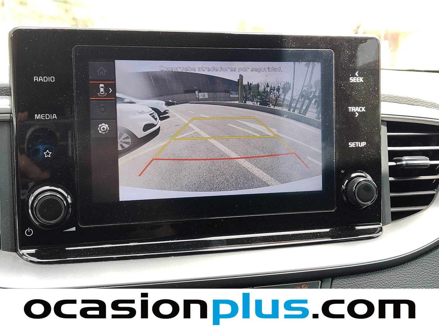 Extras y acabados del KIA Ceed Tourer KIA Ceed Tourer 1.6 MHEV iMT Drive (136 CV)