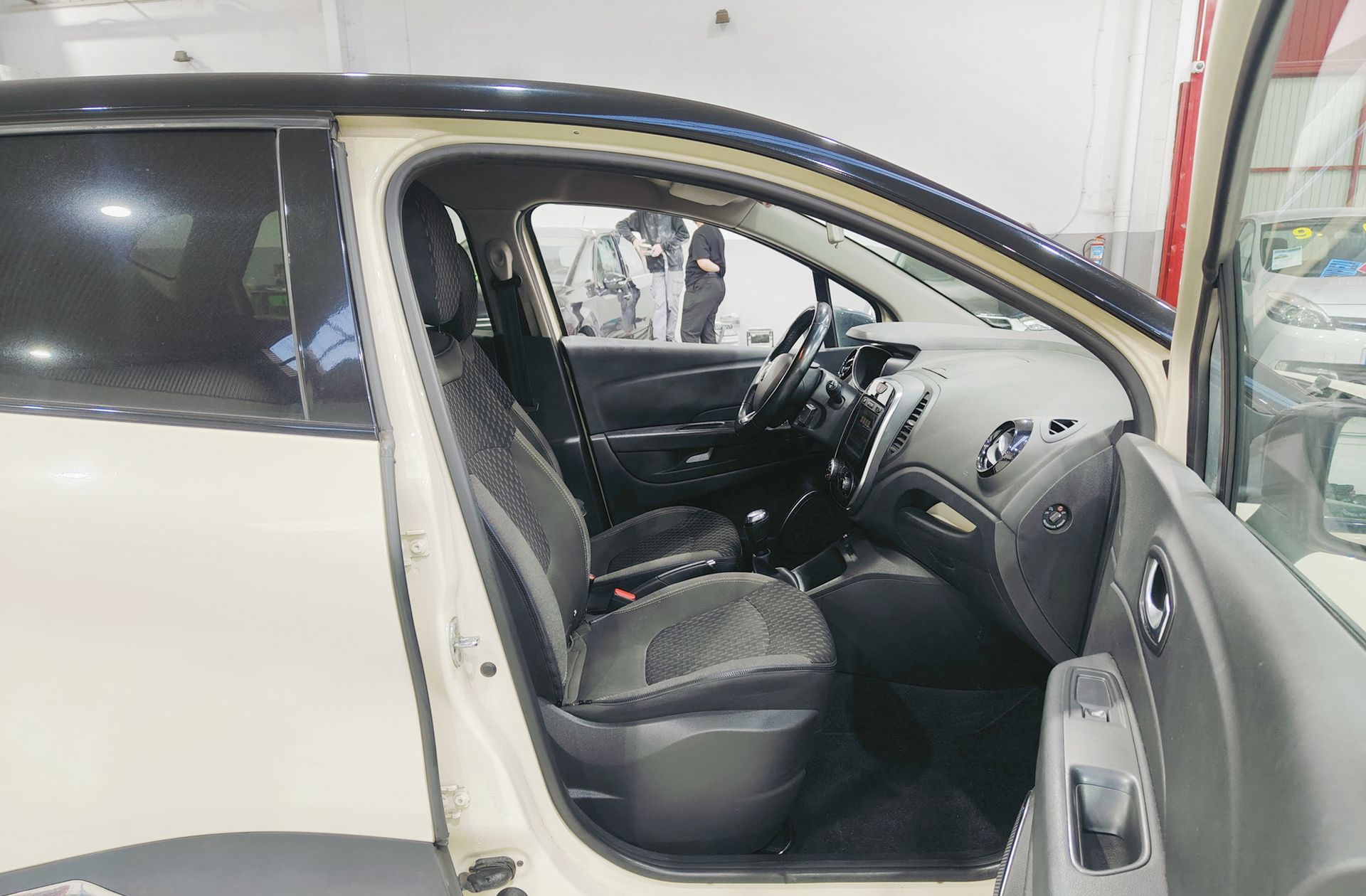 Renault Captur Zen Energy dCi eco2 - foto 18